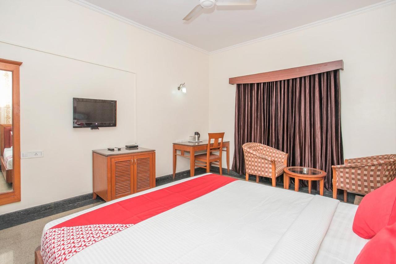 העיר בנגלור Hotel Chetan International מראה חיצוני תמונה