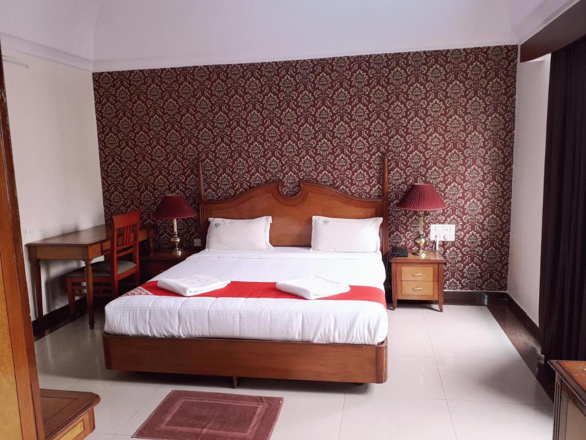 העיר בנגלור Hotel Chetan International מראה חיצוני תמונה